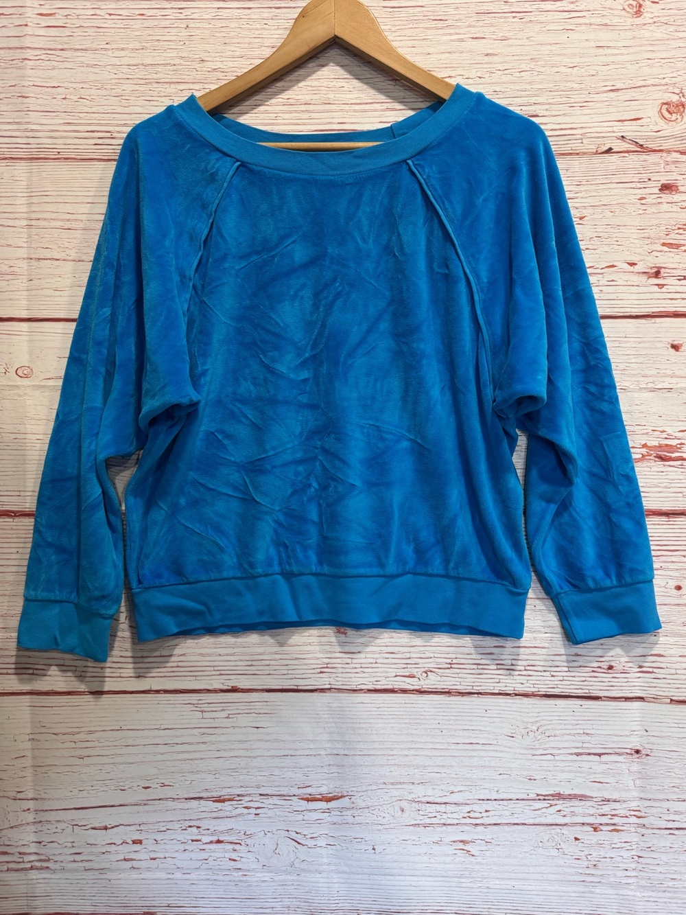 New Suzie Kondi The Saba Raglan Top in Aegean Blue Velour Sz M